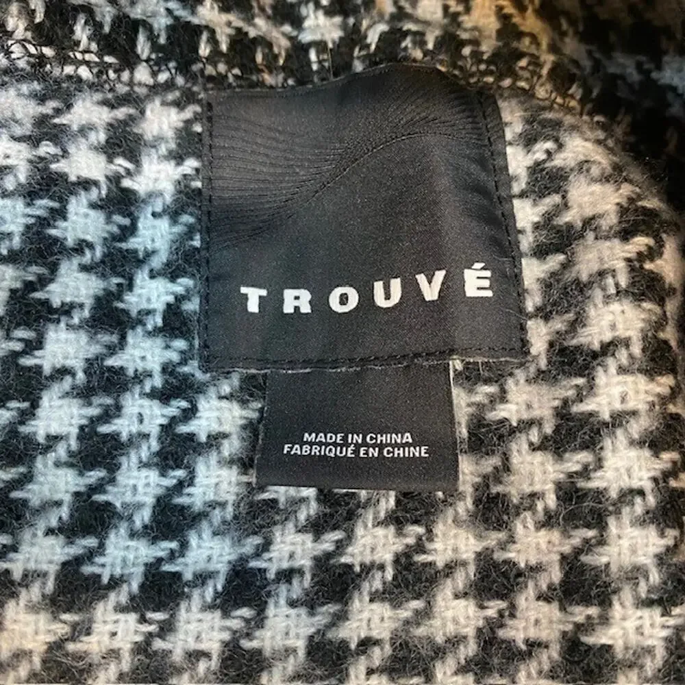 TROUVE Hooded Black White Plaid Poncho Jacket Wool Blend Womens One Size Warm